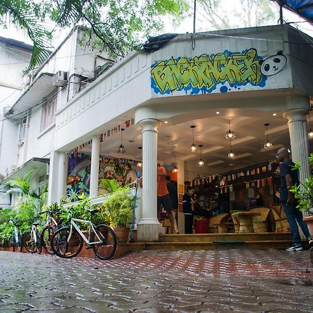 Backpacker Panda Pune Exterior photo